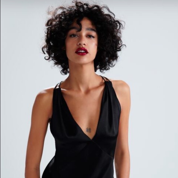 𝗡𝗪𝗧 𝗭𝗮𝗿𝗮 • Knotted Satin Top - Picture 3 of 5